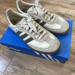 Adidas sambas
