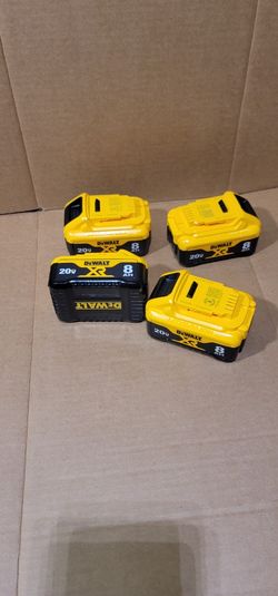 DeWalt 20V MAX XR DCB208 8 Ah Lithium-Ion Battery