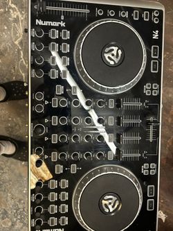 Numark N4 Channel Dj Controller 