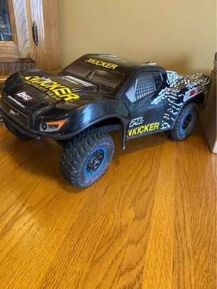 Losi 22s SCT