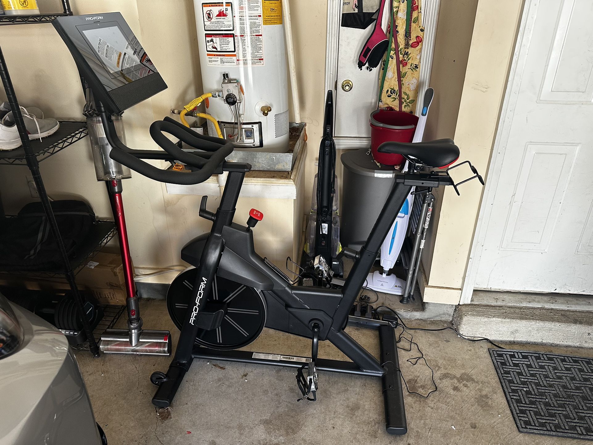 Proform Spinning Bike With Monitor