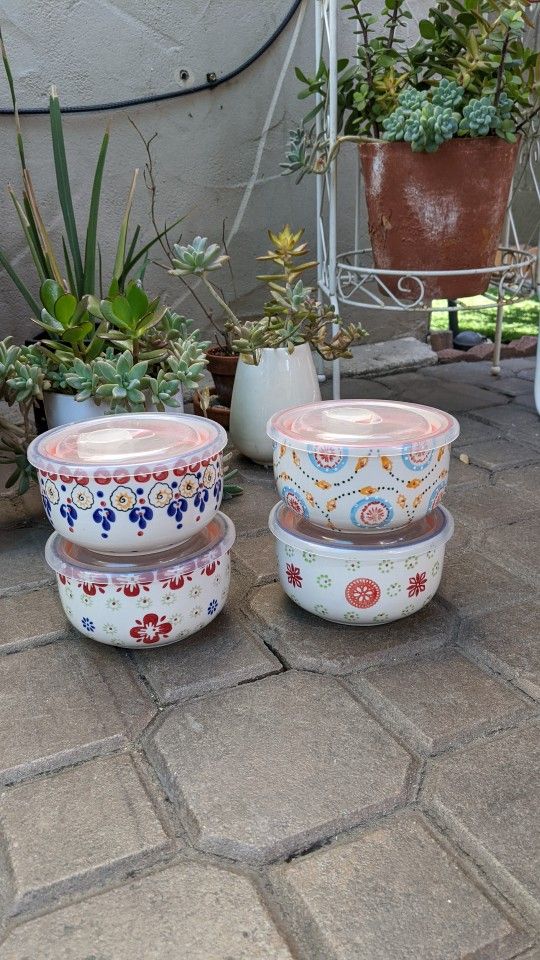 World Market Bowl Set