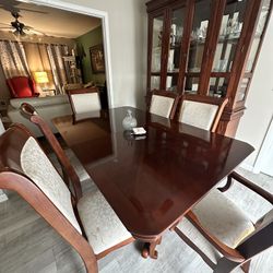 Dining Table With Chairs 