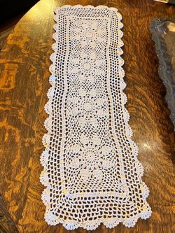 Vintage Handmade Crochet Lace Table Runner - Boho Cottagecore Decor