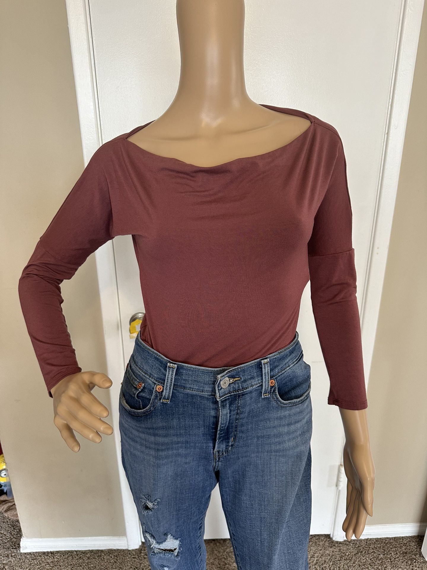 Women’s Mauve Bodysuit Size Large 
