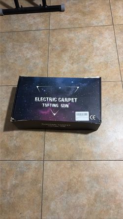 Electric carpet tufting gun