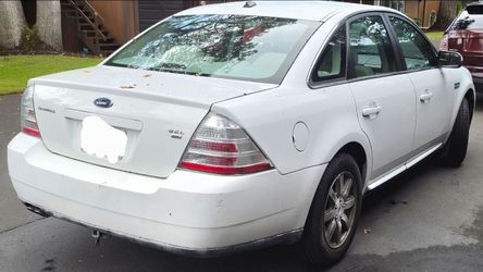2008 Ford Taurus