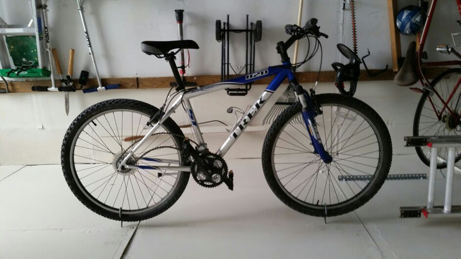 Trek 820 Mountain bike Budweiser edition
