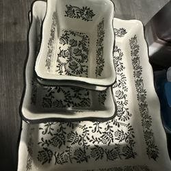 rectangular serving tray