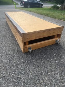 Skateboard Fun Box