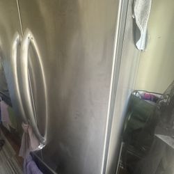 Maytag French Door Stainless Steel Refrigerator – Works Great