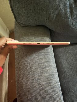PINK IPAD