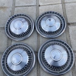 Hub Caps For A 1968 Impala