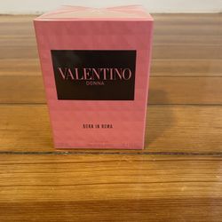 Valentino Perfume