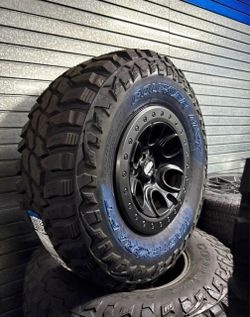 17" Ford F150 Raptor Wheels and NEW Mastercraft MT Tires LT315/70R17 35" tires