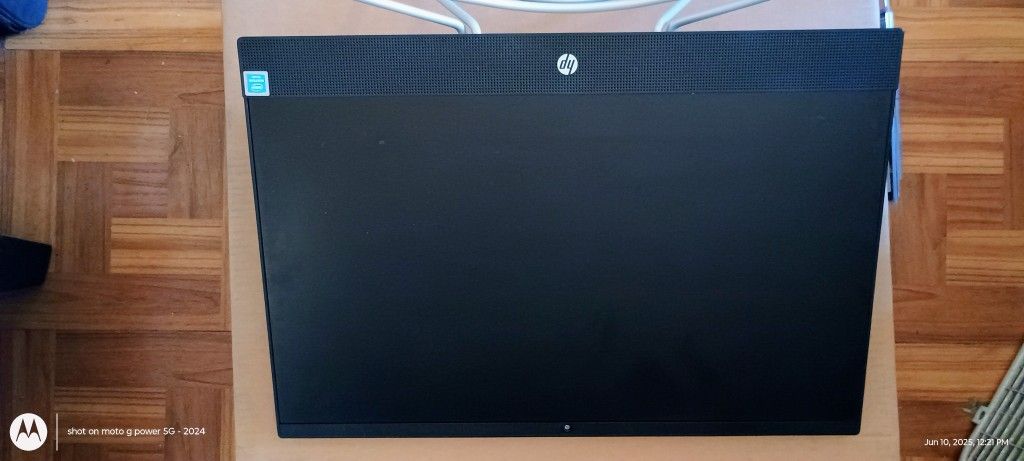 HP 22 Inch Computer Pentium 4 Core