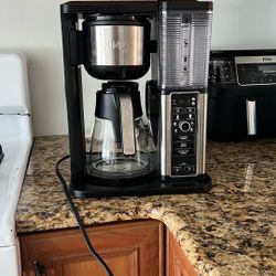 Ninja Coffee machine 