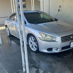 MAXIMA 09 3.5L 