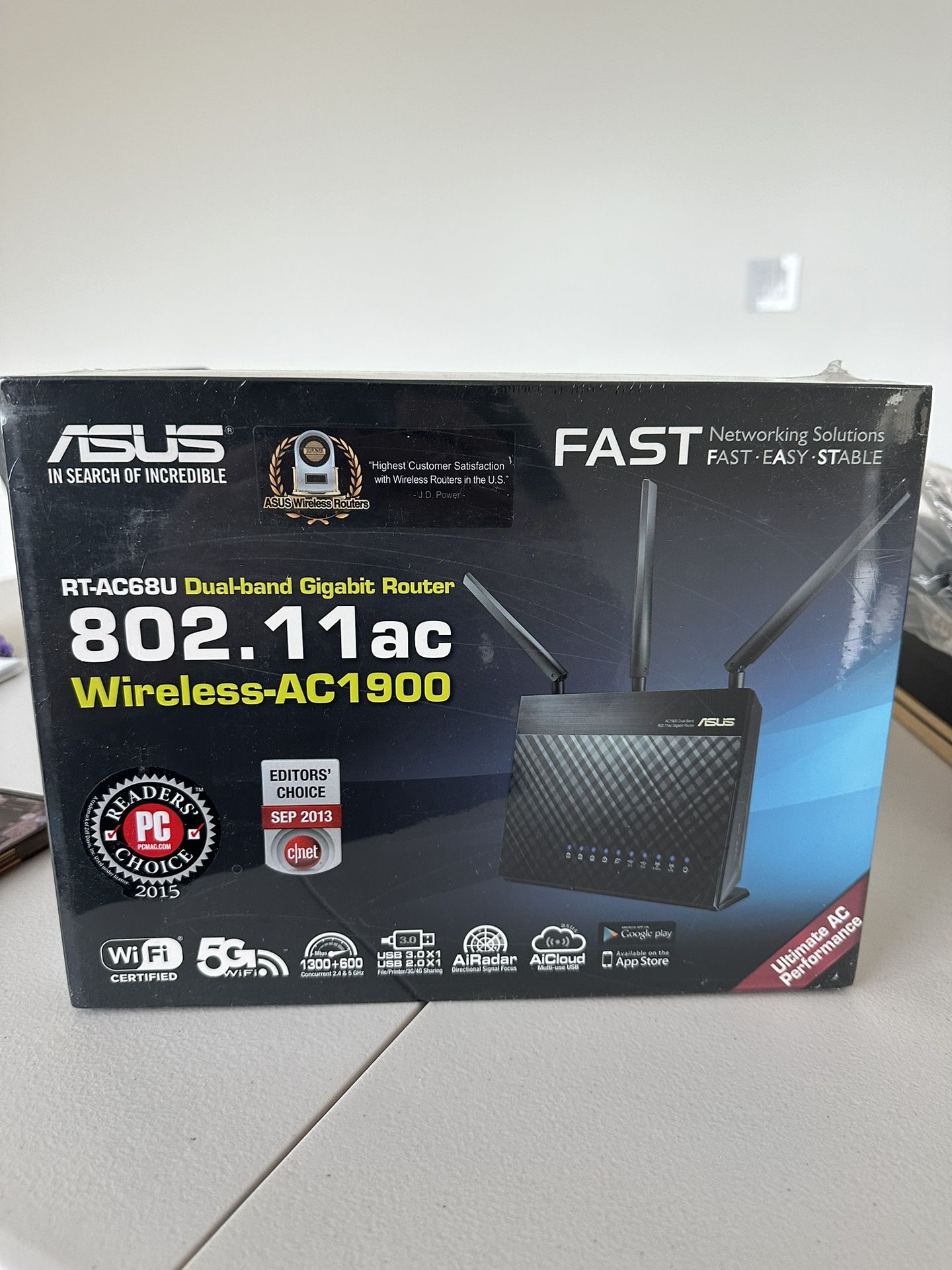Asus RT-AC68U Wifi Router Brand New