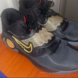 Nike Basketball Men Shoes “Kds”