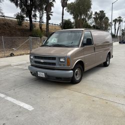 2002 Chevrolet Express