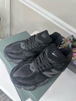 New Balance 9060 Triple Black Sneakers 8.5