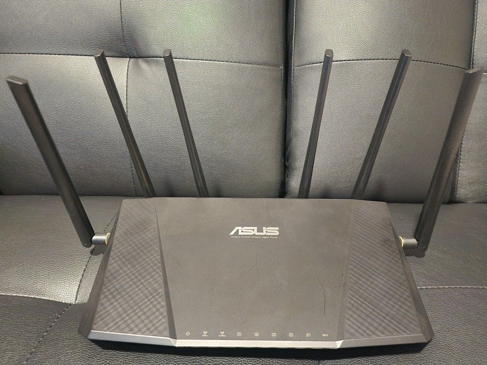 ASUS RT-AC3200 Tri-Band AC3200 Wireless Gigabit Router