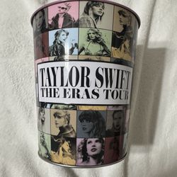 Taylor Swift Merch 