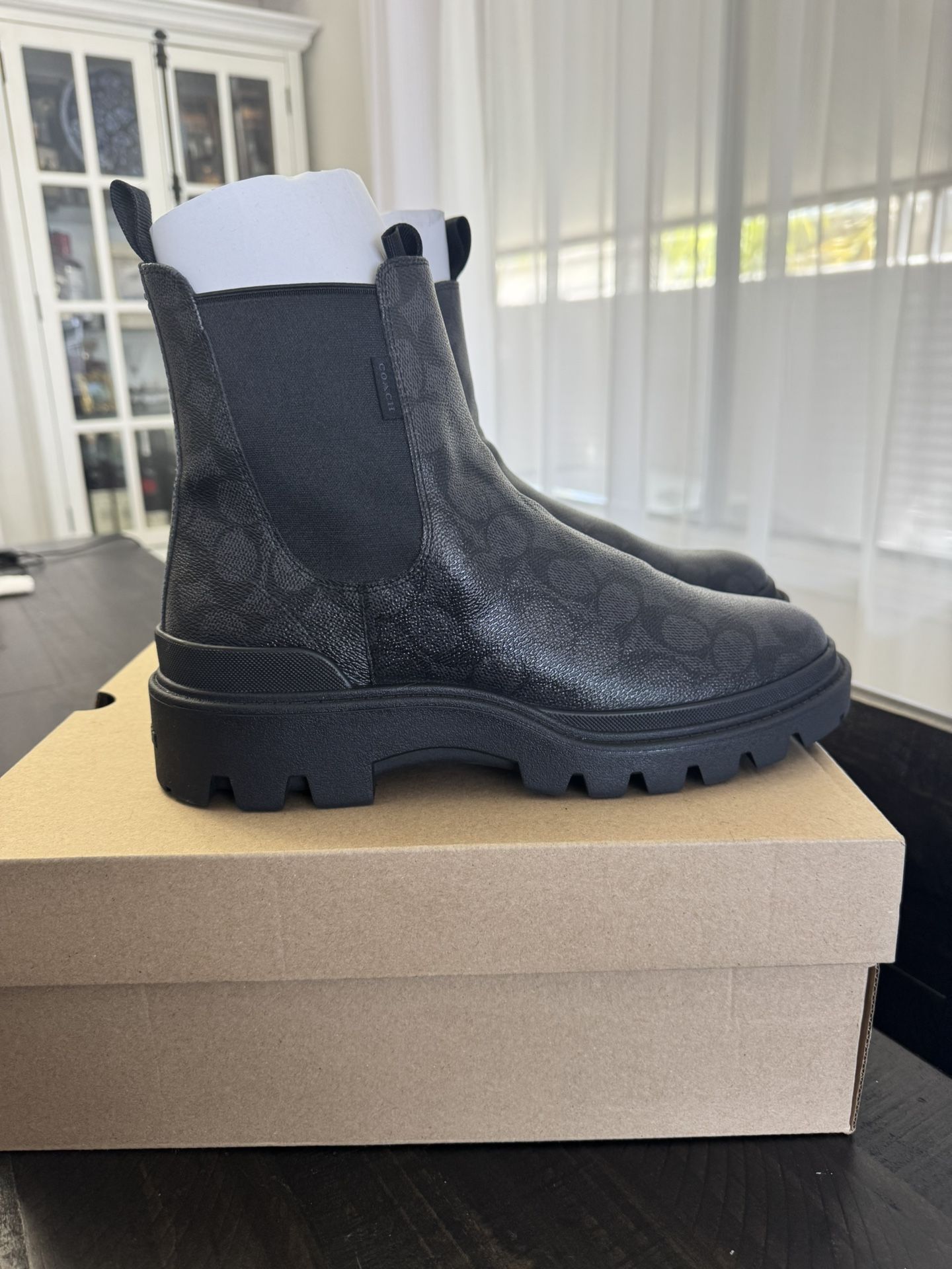 Men’s Coach Clln Boot Size 10D