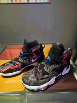 Nike Lebron 13 BHM "Black History Month" Basketball Shoes 2016 Mens Size 11.5