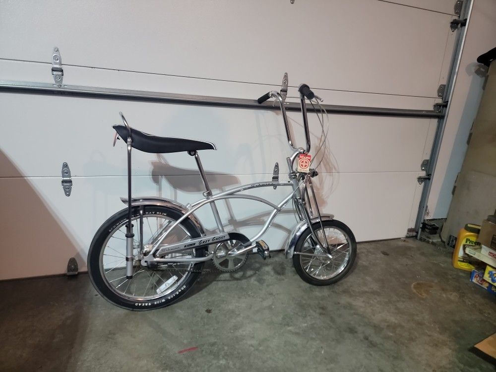 schwinn stingray "grey ghost"