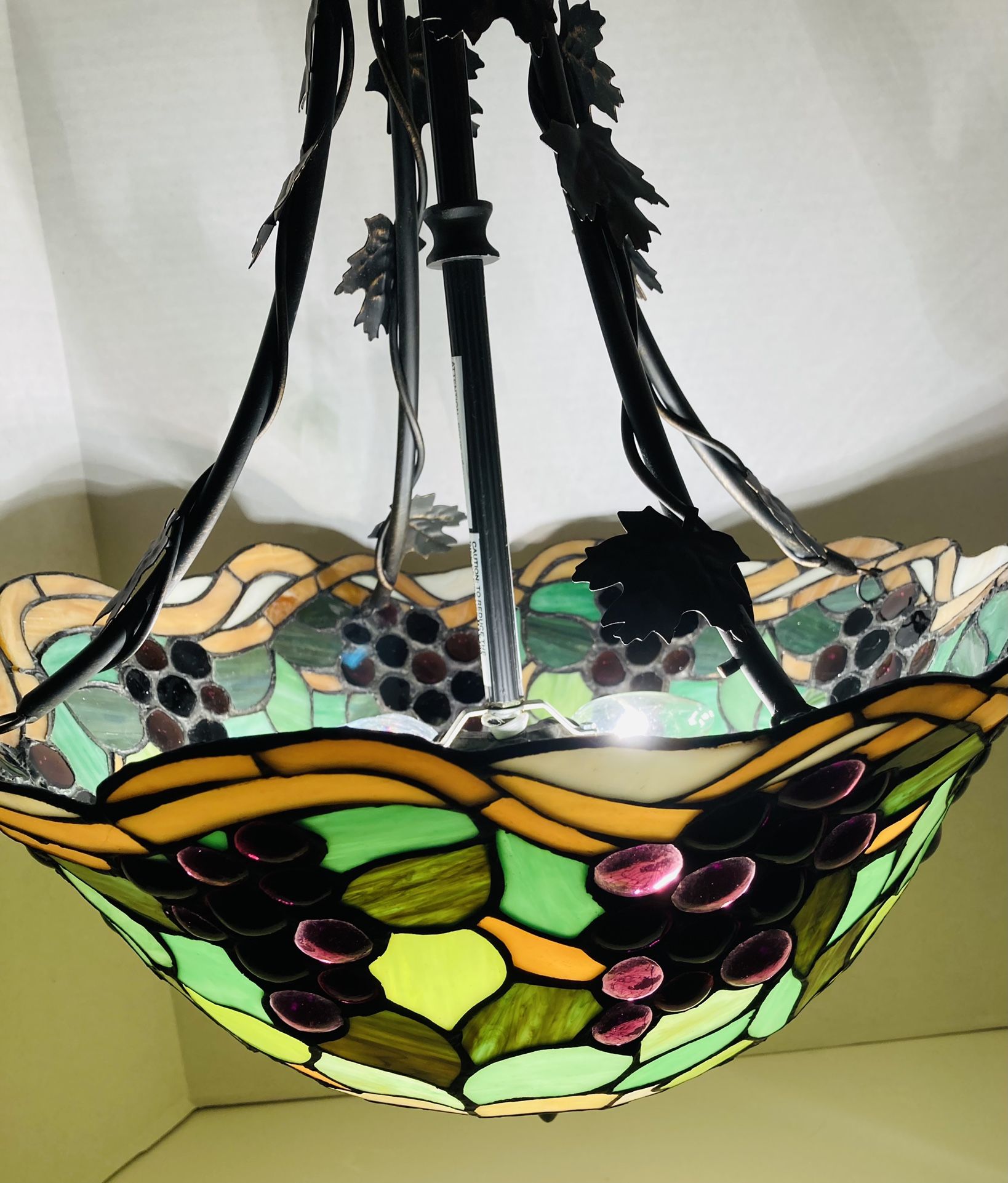 Gorgeous Tiffany Style Stained Glass Chandelier Lamp