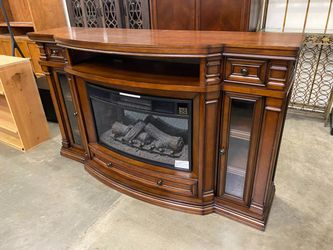 WELL UNIVERSAL LTD Klamath 75″ Electric Fireplace Mantle with Glass Door Cabinets and Walnut Finish Model #WU-31533BE
