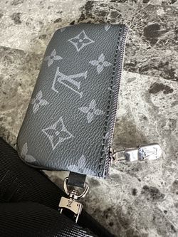 Louis Vuitton Trio Messanger Bag for Sale in Mount Healthy, OH - OfferUp