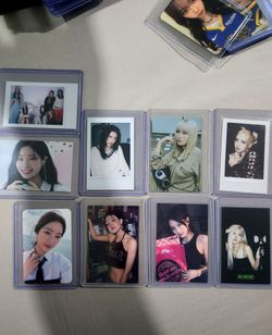K-Pop Photocards/Polaroid