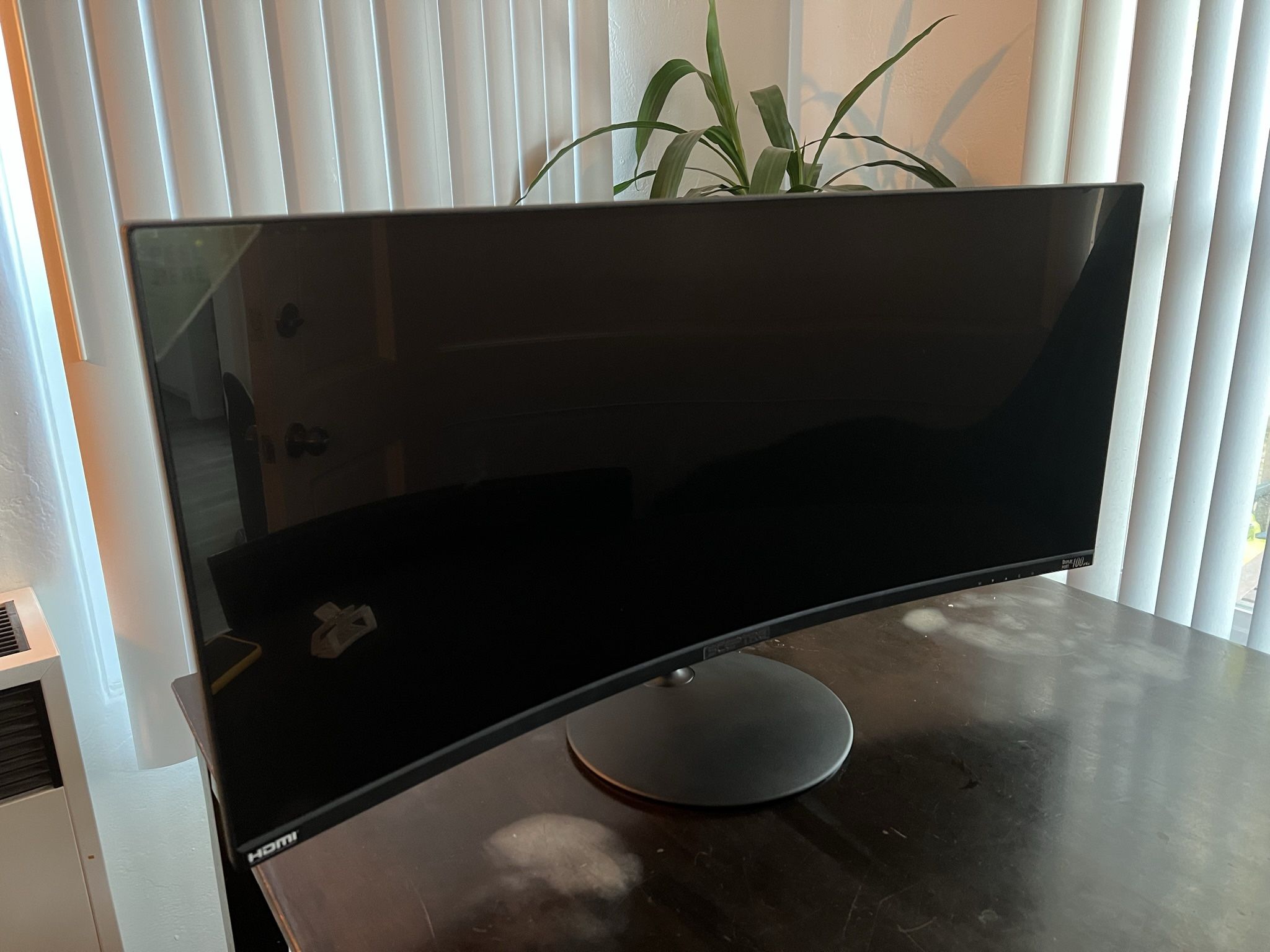 Sceptre 34β Curved Monitor
