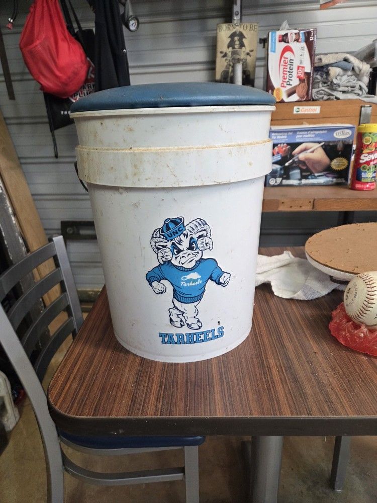 Vintage Unc Tar Heels 5 Gallon Bucket Cooler