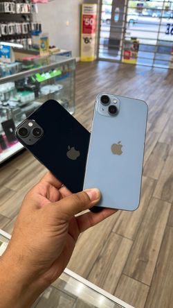 iPhone 14 Plus 128gb unlocked Each