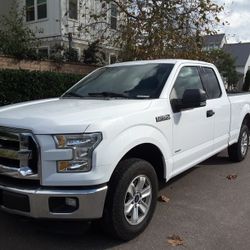 2015 FORD F150 4X4 $9,500