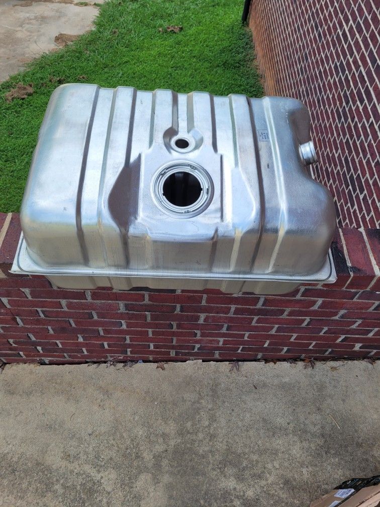 Ford Bronco Fuel Tank 