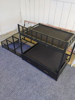 Dog bunk bed