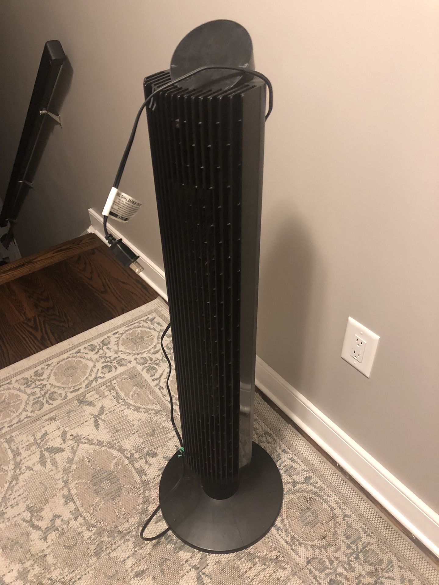 Tall Working Fan