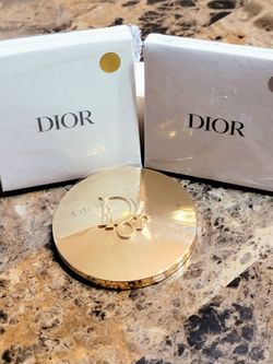 Dior Gold Compact Makeup Case/Mirror (GWP)