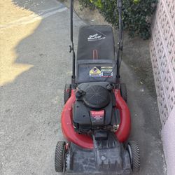 Self Propelled Lawnmower Good Working Condition Tested Before Buy It 180$$