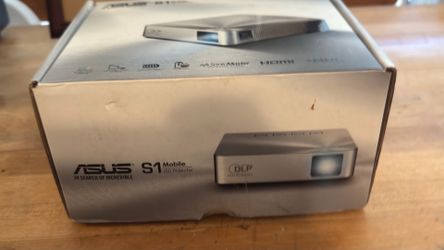 ASUS S1 Portable Projector - Like New + Original Charger