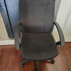 Free Chair Pickup In Cerritos 