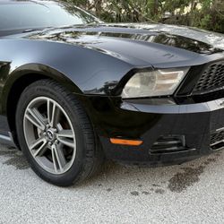 2010 Ford Mustang