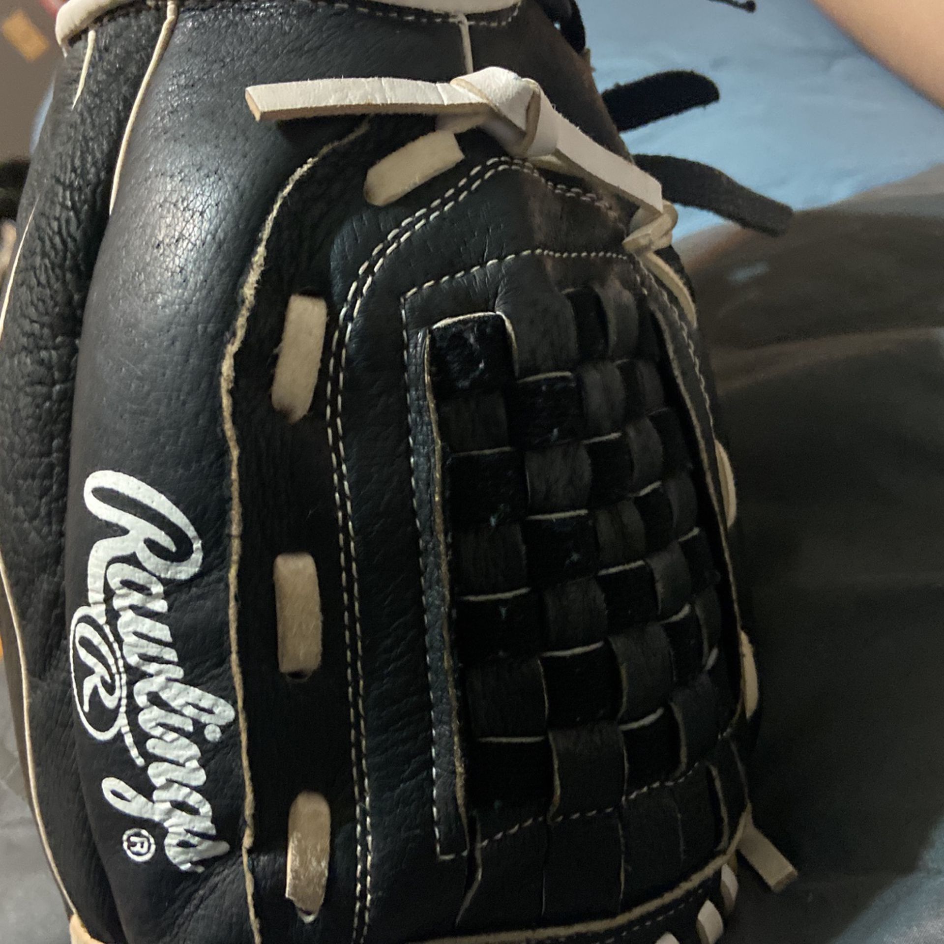 Rawlings 12 Inch Softball Glove 