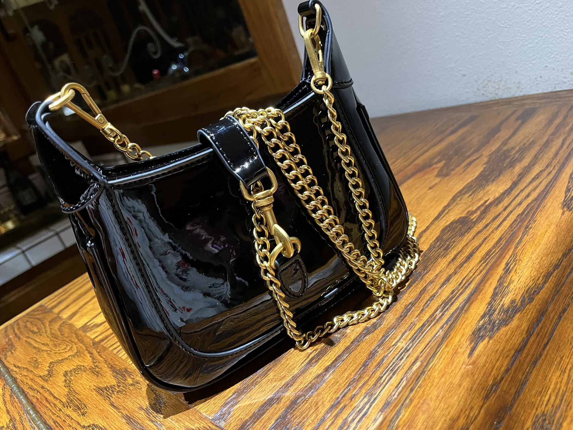 Gorgeous GG CROSSBODY