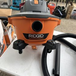 RIDGID 6g Wet/dry Vac 3.5HP 